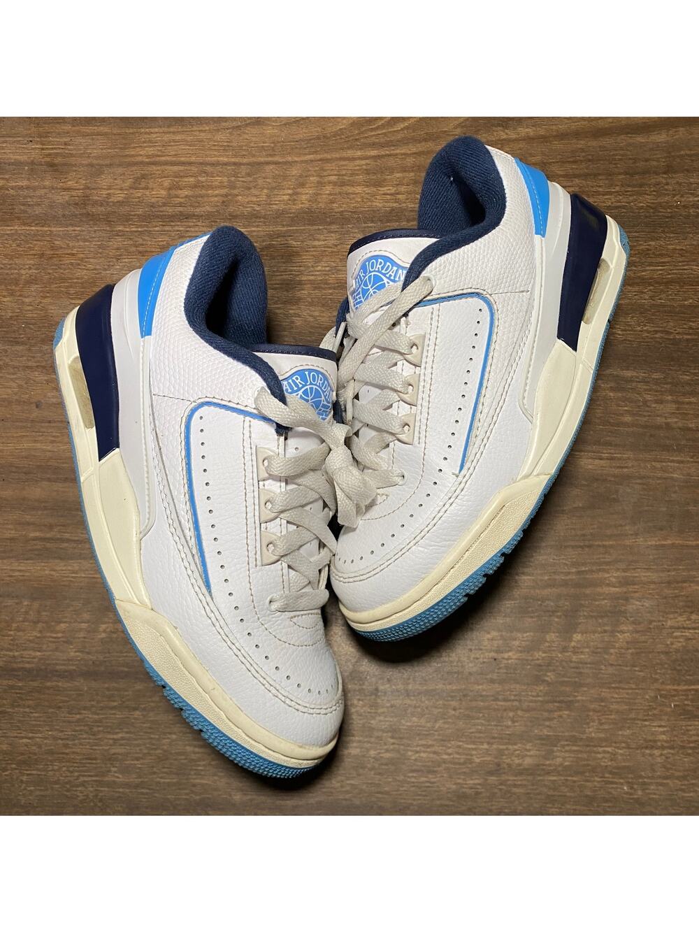 Boy's Jordan 2/3 University Blue White Size 5Y Basketball Sneakers (FD0384-144)